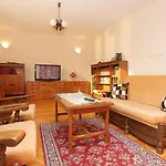 Apartments By The Sea Trogir - 9667 Apartman Trogir