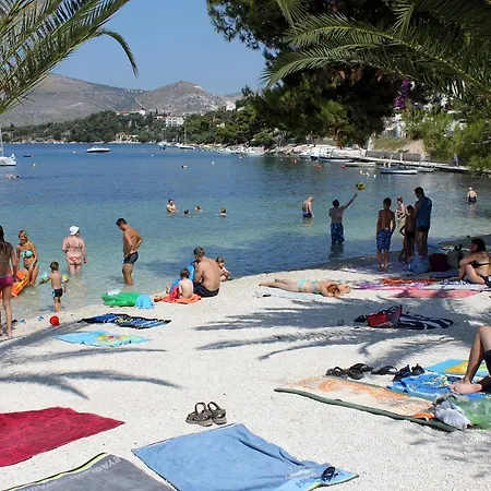 Apartman Apartments By The Sea Trogir - 9667 Trogir