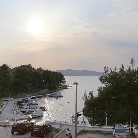 Apartman Apartments By The Sea Trogir - 9667 Trogir